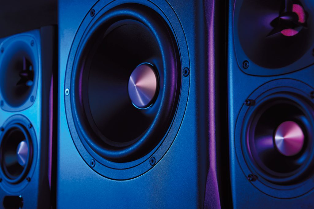 重低音好きにお薦めのアイテムは？｜専門誌スタッフが選ぶ！完全ワイヤレスイヤホン特集2026夏